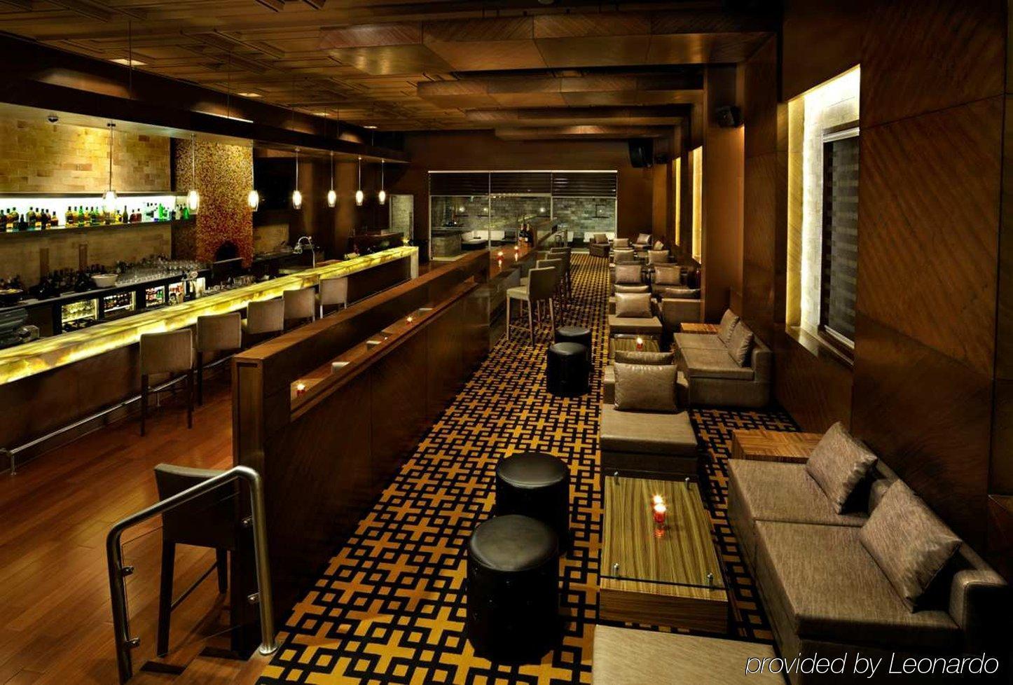 Doubletree By Hilton Gurgaon New Delhi Ncr Hotel Restoran gambar